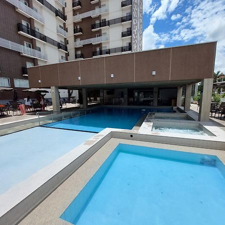 Spazzio Diroma - Apartamentos Jn Caldas Novas Exterior foto
